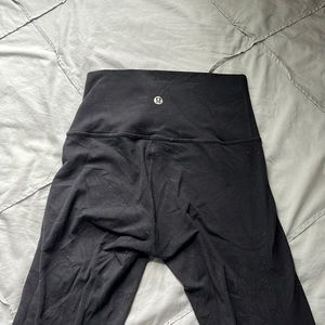 Lululemon Size 0 Wunder Under Leggings